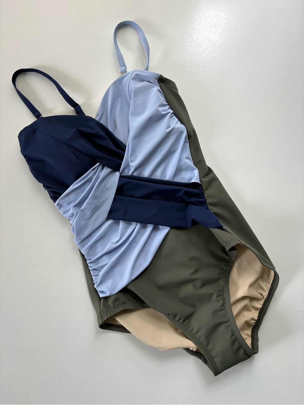 Lands End NWOT One Piece Swimsuit 6